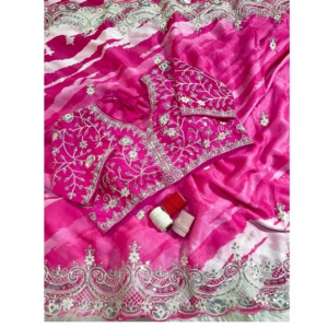 Sari nupcial de calidad superior con bordado de piedra pesada y aspecto rico para la ceremonia de boda y la recepción a los mejores precios - Product Image 1