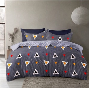 Juego de Funda Nórdica Moderna con Estampado Geométrico, 4 Piezas, Poliéster y Algodón, Transpirable, para Todas las Estaciones, Tamaño Queen 1.8m - Product Image 2