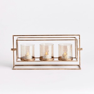 Candelabro Horizontal de Tres Luces, Estilo Huracán, Acabado Dorado Antiguo, Marco Geométrico, Centro de Mesa de Lujo, Peso Pesado, Navidad - Product Image 6