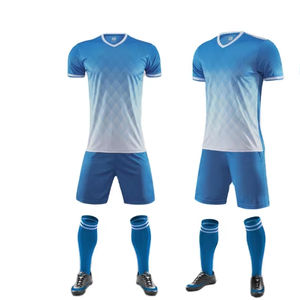 Nouvelle arrivée maillot de football confortable ensembles d'uniformes d'entraînement personnalisables de l'usine vêtements de football de haute qualité - Product Image 4