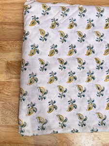 Tela de algodón estampada a mano Sanganeri NBPF007 tela hecha a mano de madera Natural con estampado de bloque indio - Product Image 6