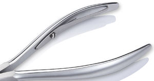 NGHIA OMI Vietnam Ensemble de manucure et de pédicure en acier inoxydable CL-101 Système de soins des ongles pour l'école avec pince à ongles à cuticules - Product Image 3