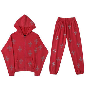 Conjunto Deportivo Premium Personalizado para Hombre con Pedrería, Detalles de Piedras, Diseño de Dos Piezas - Product Image 1
