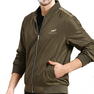 Blouson d'hiver en toile léger, élégant et respirant avec logo frontal, qualité supérieure, best-seller, pour homme, à capuche - Product Image 1