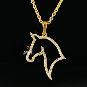 Pendentifs uniques en forme de cheval Hip Hop Moissanite pour unisexe en or jaune 10kt de style différent et diamants ronds taille brillant - Product Image 6