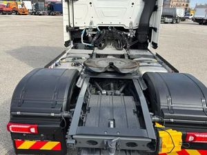 En venta ahora: Actros 1851 LS nuevo/usado con control de clima, transmisión semiautomática, Euro 6 - Product Image 5
