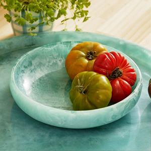 Último Modelo de Plato para Servir de Resina Pulida Hecha a Mano, Apto para Lavavajillas, Personalizable, Diseño Europeo Moderno para Uso en Fiestas en el Hogar - Product Image 1