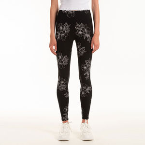 Mallas sin costuras con cintura cortada en V para mujer, pantalones de yoga para realzar el trasero para uso diario, correr o sesiones de gimnasio - Product Image 1