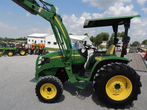 Tractor John Deeere 4120 bastante usado para tractores John for Deeere en venta - Product Image 2
