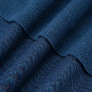 ผ้าเฟรนช์เทอร์รี่เนื้อนุ่มบางเบา น้ำหนัก 270 กรัมต่อตารางเมตร ผลิตจากผ้าฝ้าย 25% และโพลีเอสเตอร์ 75% แบบ TC ขัดด้านเดียว เหมาะสำหรับเสื้อฮู้ดดี้และเสื้อผ้าสำหรับ<span class=keywords><strong>นักเรียน</strong></span> - Product Image 5