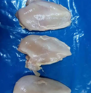 Viande de poulet entier congelée halal de qualité professionnelle, produite pour les acheteurs internationaux ayant besoin d'une offre propre et constante - Product Image 2