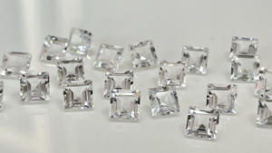 บุษราคัมสีขาวธรรมชาติตัดเป็นเหลี่ยมเพชรพลอยหลวมสีขาวบุษราคัม - Product Image 5