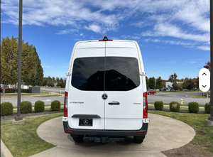 Perfette condizioni pulito usato 2023 velocista Mercedes-Benz 2500 144 passeggero Van AWD - Product Image 3