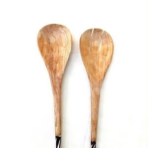 Cuchara de mango largo de madera Mango Madera Resina Mango Juego de ensalada Cuchara Revuelva Cocina Ensalada Condimento Cucharas de madera y resina al por mayor - Product Image 1