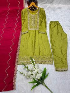 Indiase Traditionele Premium Kwaliteit Groene Salwar Kameez Borduurwerksuite Voor Volwassenen Laag Tarief Voor Feestgelegenheden Vervaardigd