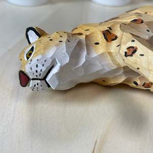Scultura di Leopardo in Legno Intagliato a Mano YEEYAYA per Decorazione Casa e Stanza Statua e Figurine in Legno Uniche - Product Image 5