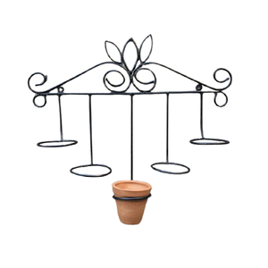 Support mural suspendu pour plantes en fer fait à la main avec pot de fleurs de qualité supérieure de couleur noire pour une utilisation en jardin - Product Image 1