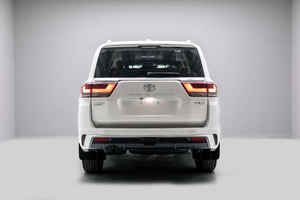 Como nuevo, precio asequible, 2026 Precious White Pearl TY-Land Cruiserz 300 VXR 3.3L V6 Twin-Turbo Diesel 4WD SUV, listo para enviar - Product Image 6