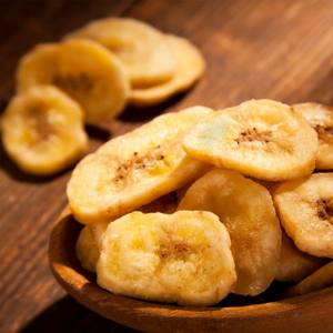 Chips de plátano secos crujientes plátanos en rodajas secos dulces naturales producidos por la mejor fábrica vietnamita - Product Image 3