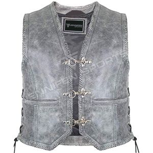 Veste de moto en cuir véritable pour hommes, conçue avec une qualité supérieure pour les motards recherchant une option d'équipement de conduite élégante, soignée et durable. - Product Image 1