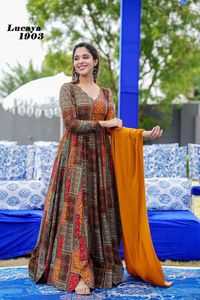 El último diseñador Pure Rayon Anarkali vestido Diseñador Trabajo Imprimir Fab Zone Ropa india y pakistaní - Product Image 2