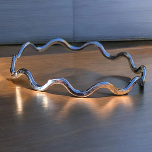 Bague de fiançailles en argent sterling 925 martelé à la main pour filles belle bague en plaqué or avec incrustation de réglage de lunette - Product Image 1