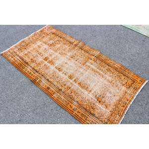 Alfombra Vintage de 2.9x5.7 pies, Alfombra Turca con Detalles en Naranja y Negro - Product Image 1