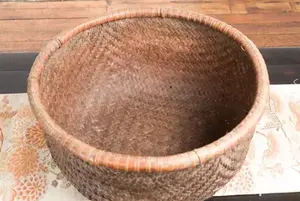 Multi Color Rattan <b>Serving</b> <b>Bowl</b> Handmade Modern Design High Quality Metal Tabletop Dining Parties Commercial Use <b>Serving</b> Dish - Product Image 4