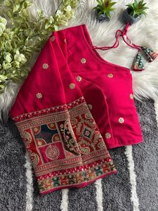 Fantaisie Haute Qualité Pure Georgette Viscose Avec Broderie Travail Blouse Fabricant De Surat Au Taux Le Plus Bas - Product Image 4