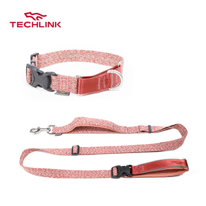 <span class=keywords><strong>Pettorina</strong></span> per Cani <span class=keywords><strong>in</strong></span> <span class=keywords><strong>Pelle</strong></span> di Alta Qualità Personalizzata con Bordo <span class=keywords><strong>in</strong></span> Pelliccia, Design Morbido e Regolabile - Set <span class=keywords><strong>Pettorina</strong></span> per Cani - Product Image 2