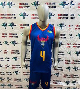 Maillot de basket-ball réversible pour hommes Débardeur en maille évacuant l'humidité de qualité supérieure uniforme de basket-ball personnalisé - Product Image 3