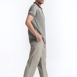 เสื้อโปโลแฟชั่นทรงสลิมฟิตสำหรับผู้ชายเสื้อโปโลสไตล์ดีไซน์เนอร์สำหรับชุดลำลองอินเทรนด์และทันสมัยมีสีที่แตกต่างกัน - Product Image 3