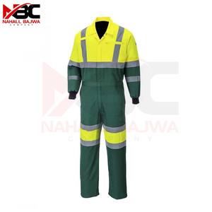 Traje de lluvia reflectante de alta visibilidad y traje de trabajo al aire libre a prueba de viento Conjunto de impermeable Chaqueta de seguridad de protección al aire libre. - Product Image 4