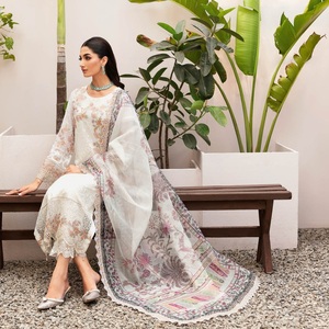 Colección de Vestidos de Fiesta Pakistaníes de Chifón para Mujer, Conjunto de 3 Piezas, Ramsha Sari, Vestidos Largos Bordados para Niñas, Diseño Étnico Moderno - Product Image 3