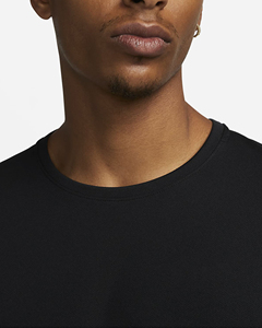 Camiseta Casual de Punto para Hombre, Manga Larga, Cuello Redondo, Corte Regular, Color Negro Sólido - Product Image 4