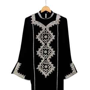 Robe Abaya Kaftan Grande Taille Noire AWAIS HOUSE avec Broderie Swarovski, Vêtement Islamique Arabe, Longue Manches, Longueur au Sol, pour Mariage - Product Image 4