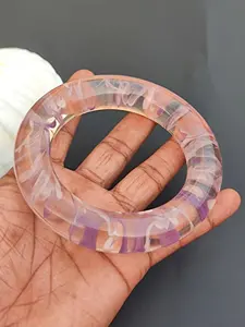 Brazalete de resina hecho a mano con estampado étnico, atuendo de fusión tradicional, venta al por mayor, artesanías de resina, brazaletes transparentes - Product Image 4