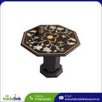 Table à manger moderne en marbre Pietra Dura, élégante incrustation, plateau en marbre raffiné, verre artisanal pour une expérience culinaire exceptionnelle