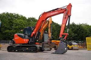 Performances élevées pour l'excavatrice sur chenilles KX080-4, pompe Kawasaki d'occasion, roulement, moteur, engrenage, modèle 2023, 22 tonnes, stock disponible, livraison rapide - Product Image 6