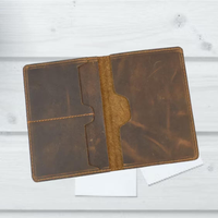 Dompet Paspor Kulit Asli Custom Grosir, Tempat Kartu Perjalanan RFID, Logo Custom, Desain Trendy, Hasil Akhir Berkualitas Premium