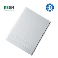 Panel de Techo Decorativo de Plástico Impermeable de 300 mm, Directo de Fábrica, para Minoristas en India