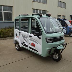 100%. Tricycle à essence pour adultes, type Riskrwa Tuktuk TVS King Bajaj, pour la conduite en ville - Product Image 1