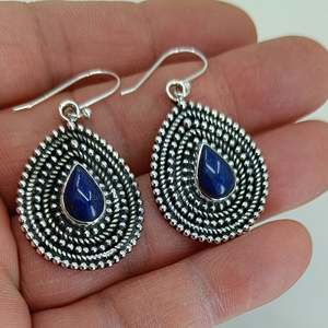 Boucles d'oreilles pendantes bohèmes chic en lapis-lazuli, faites à la main en argent sterling, pierres précieuses, cadeau d'anniversaire, de Noël pour elle - Product Image 6