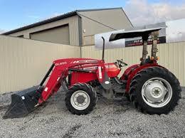 Massey Ferguson 2605H avec chargeur et seau à fixation rapide, seulement 90 heures! 4x4, commandes de chargeur de manette de moteur diesel de 55 HP - Product Image 3