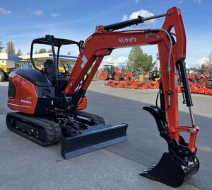 รถขุดขนาดเล็ก 2025 KX040-5 - กำลังขับเคลื่อนที่กะทัดรัดขั้นสูงและความสะดวกสบายที่เหนือกว่า - Product Image 1