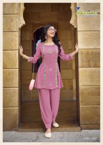Qualité Supérieure Maruti Fashion Ensemble Kurta/Kurti pour Femme Indienne et Pakistanaise, en Rayon Slub avec Broderie à la Main et Bas Afghani, pour Soirée et Quotidien - Product Image 4