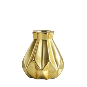 Gold Plated <b>Top</b> Selling Small Modern Decorative Custom Shape Flower Vase Home Decor Table <b>Top</b> - Product Image 1