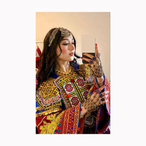 Vestido Vintage Afgano Kuchi - Vestido Tribal con Cuentas y Borlas de Monedas - Vestido Tradicional Balochi Indio Kuchi - Product Image 3