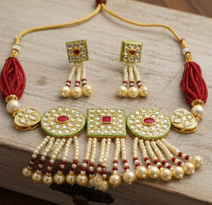 ชุดสร้อยคอแบบโชคเกอร์โบราณสไตล์โพลกี ดีไซน์หรูหรา ขัดเงาสีทองอย่างดี เหมาะสำหรับเจ้าสาวในงานแต่งงานและงานเฉลิมฉลอง - Product Image 4