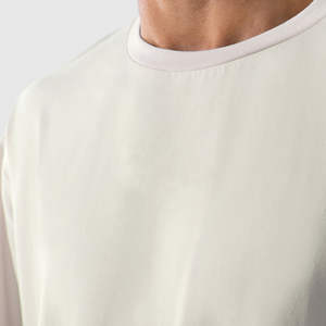 T-shirt oversize tendance pour homme avec épaules tombantes 100% coton Logo personnalisable Qualité décontractée - Product Image 4